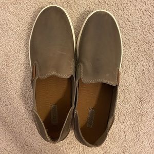 OluKai Pehuea Slip On